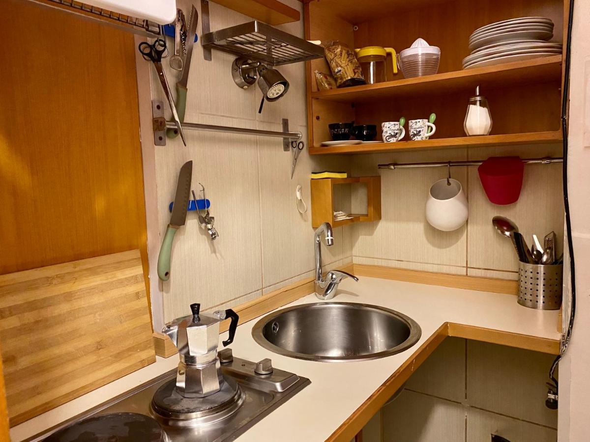 Boat Apartment Napoli Bagian luar foto